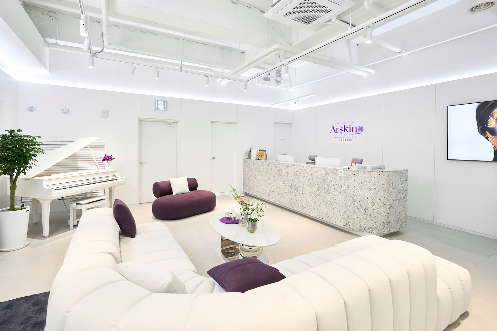 Arskin Hongdae Dermatology Clinic photo 3