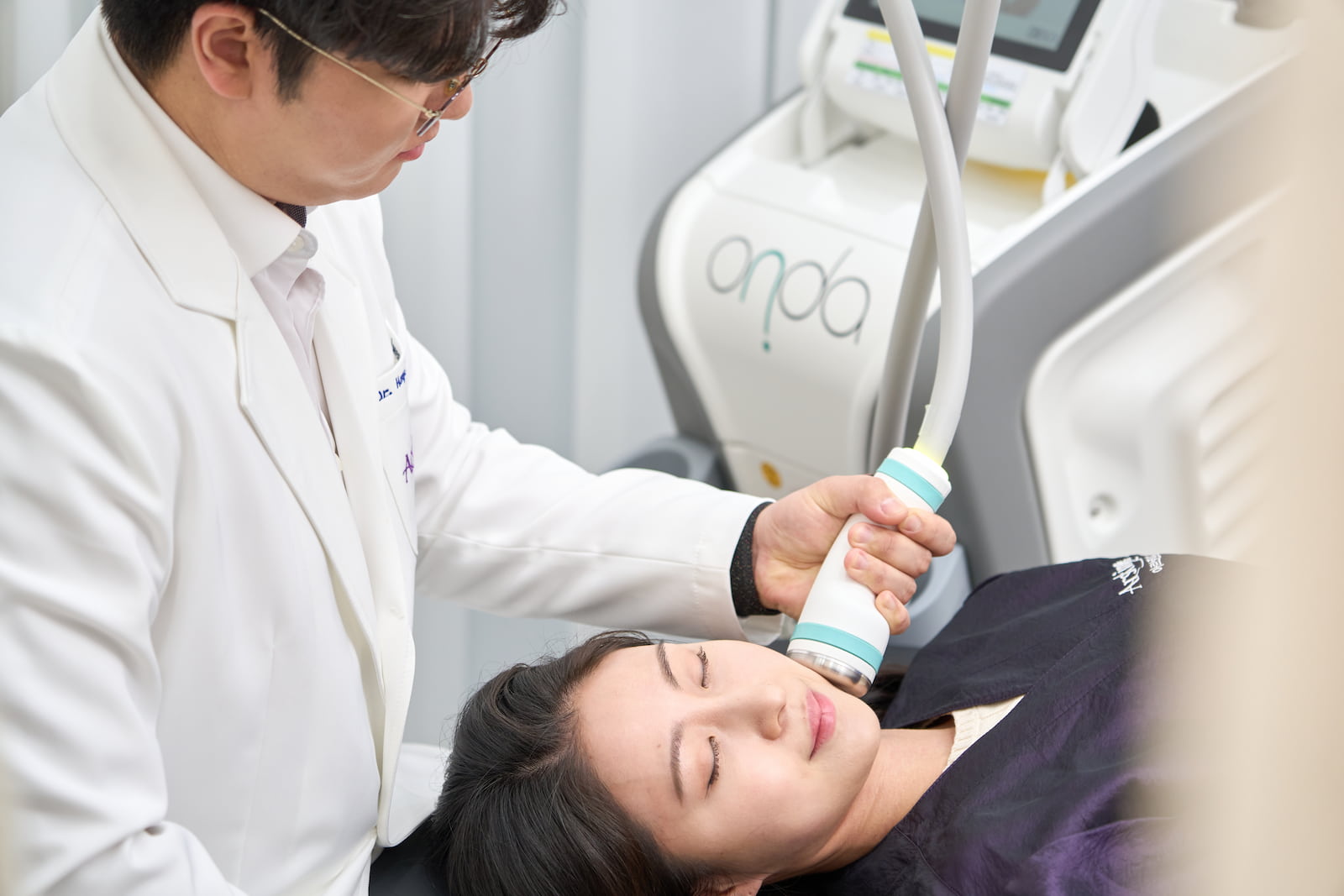 Arskin Hongdae Dermatology Clinic photo 7