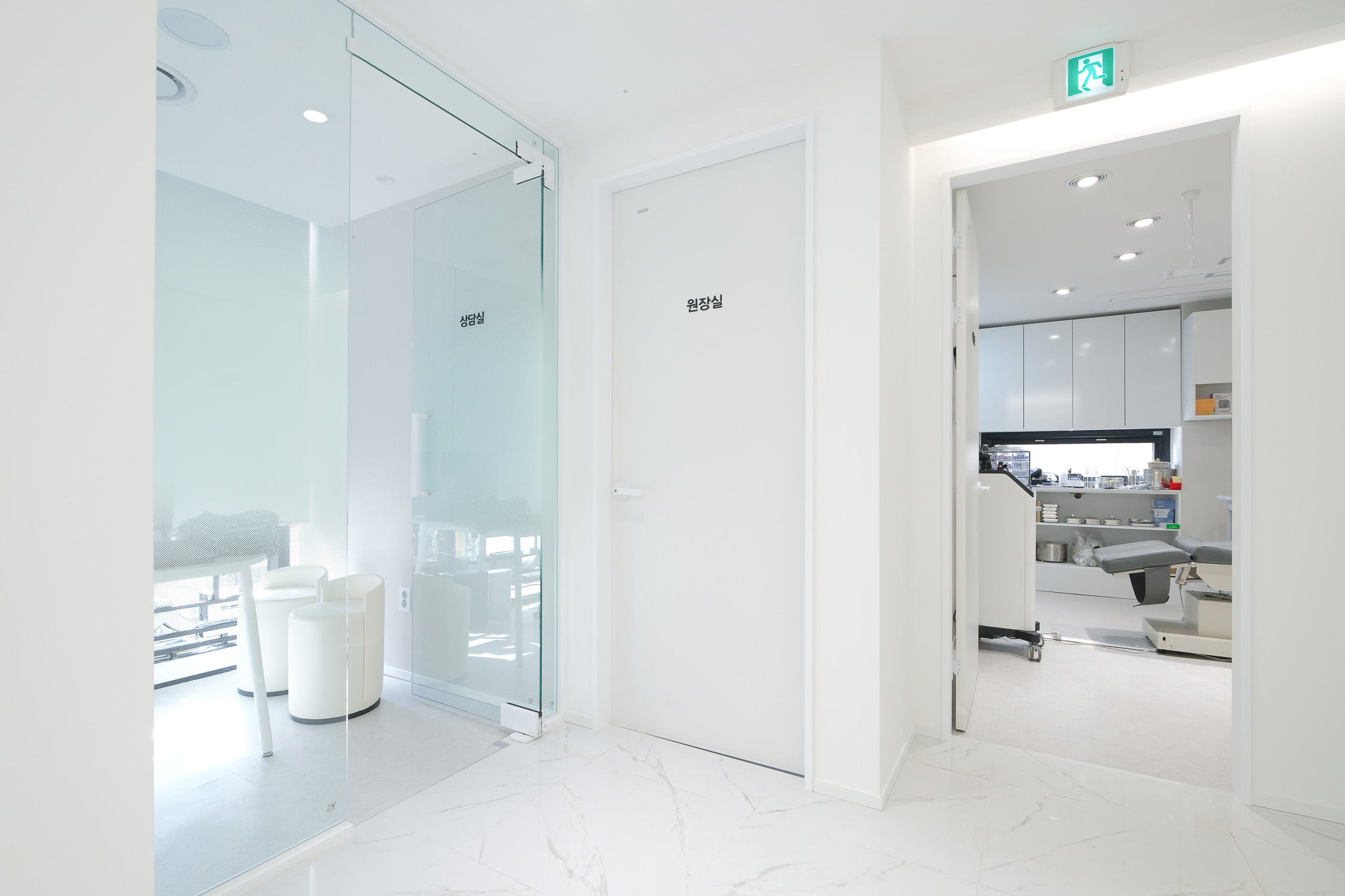 OL Dermatology Clinic photo 4