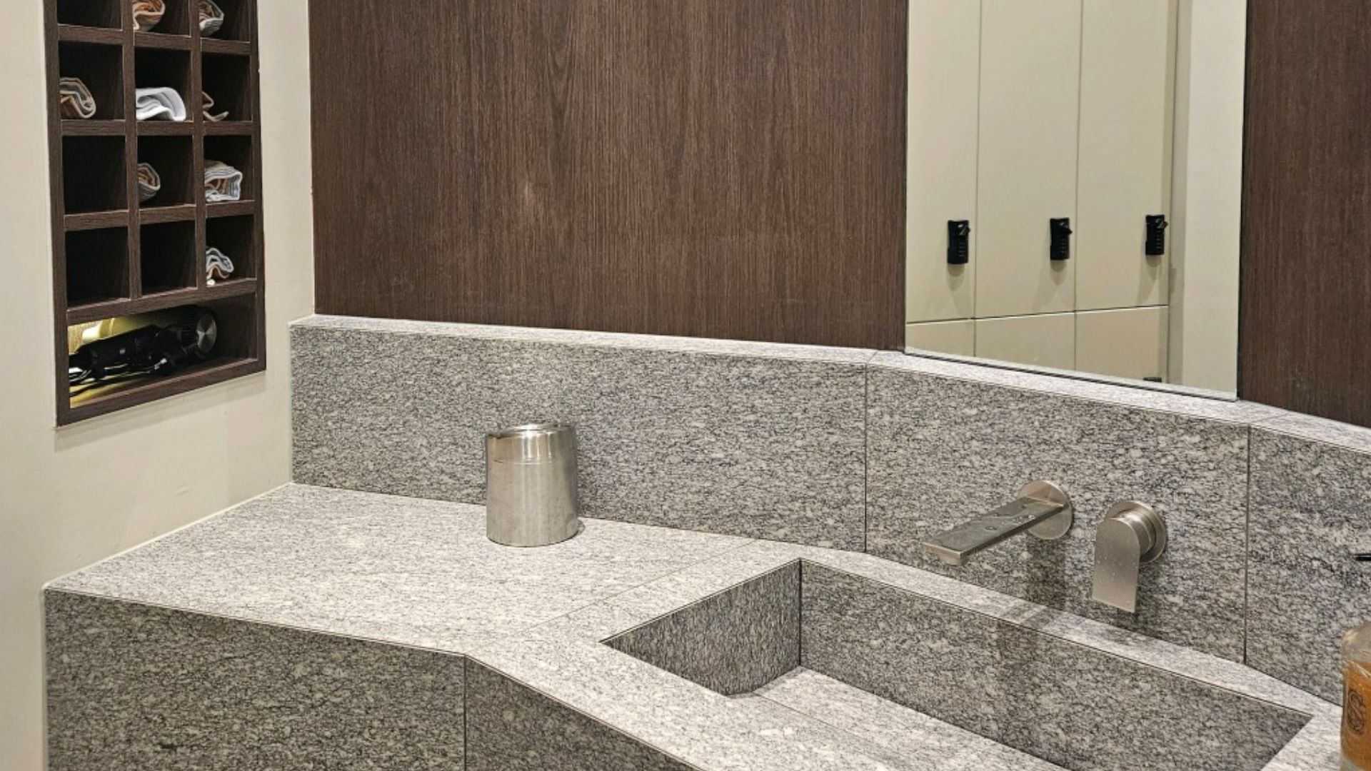 Somsei Dermatology Clinic photo 9