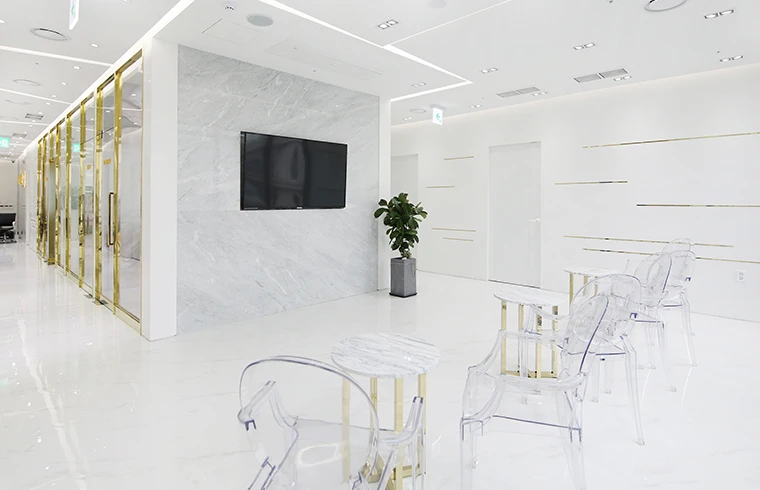 W Plastic Surgery Clinic photo 2